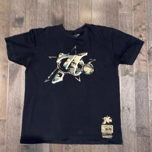 Mitchell & Ness Philadelphia 76ers Shirt